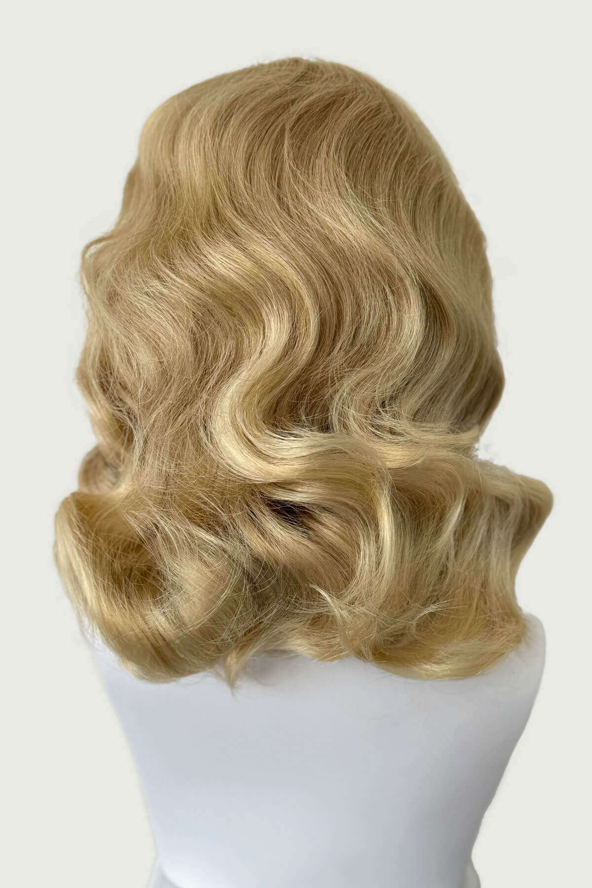 Onyx: 1950s Vintage Hollywood Waves Half Wig - Image 101