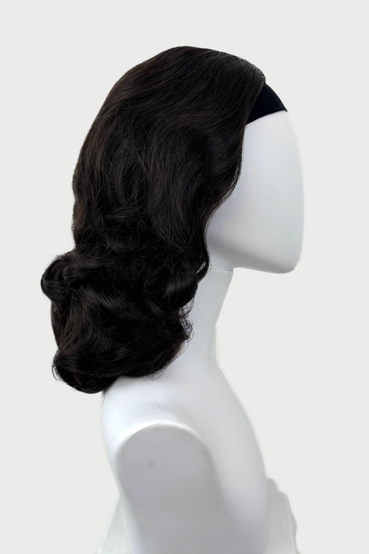 Onyx: 1950s Vintage Hollywood Waves Half Wig - Image 28