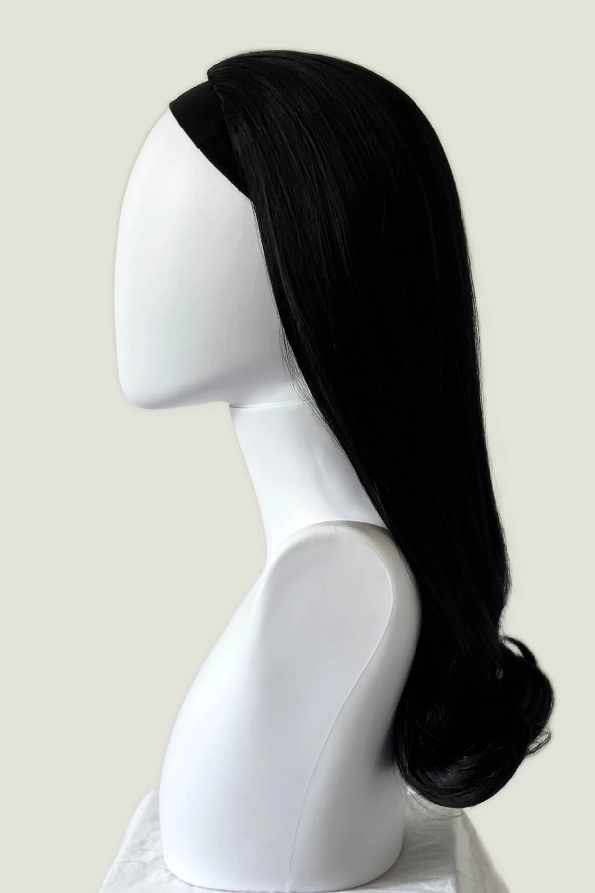 Priscilla - 1960s style Beehive Flip Half Wig - Image 12