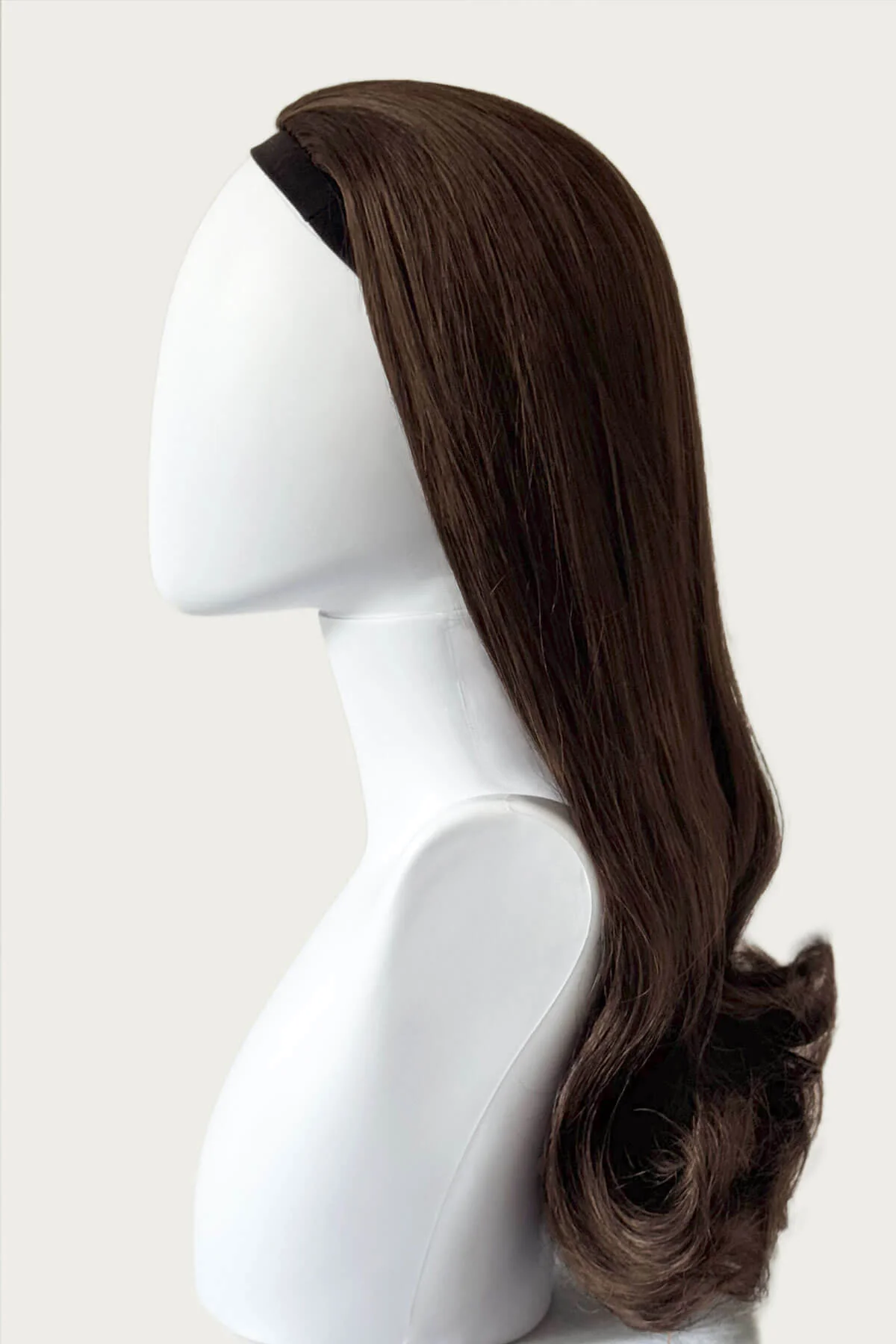 Priscilla - 1960s style Beehive Flip Half Wig - Image 25