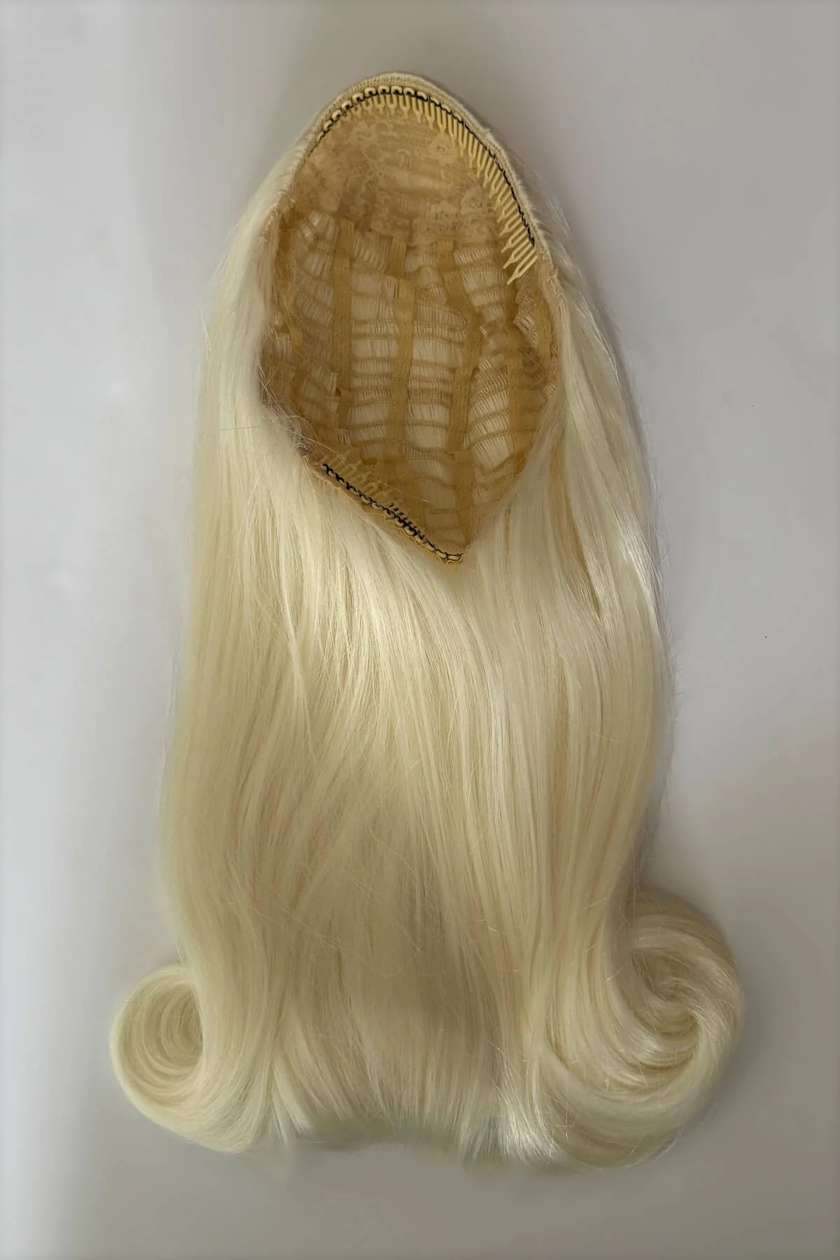 Priscilla - 1960s style Beehive Flip Half Wig - Image 39