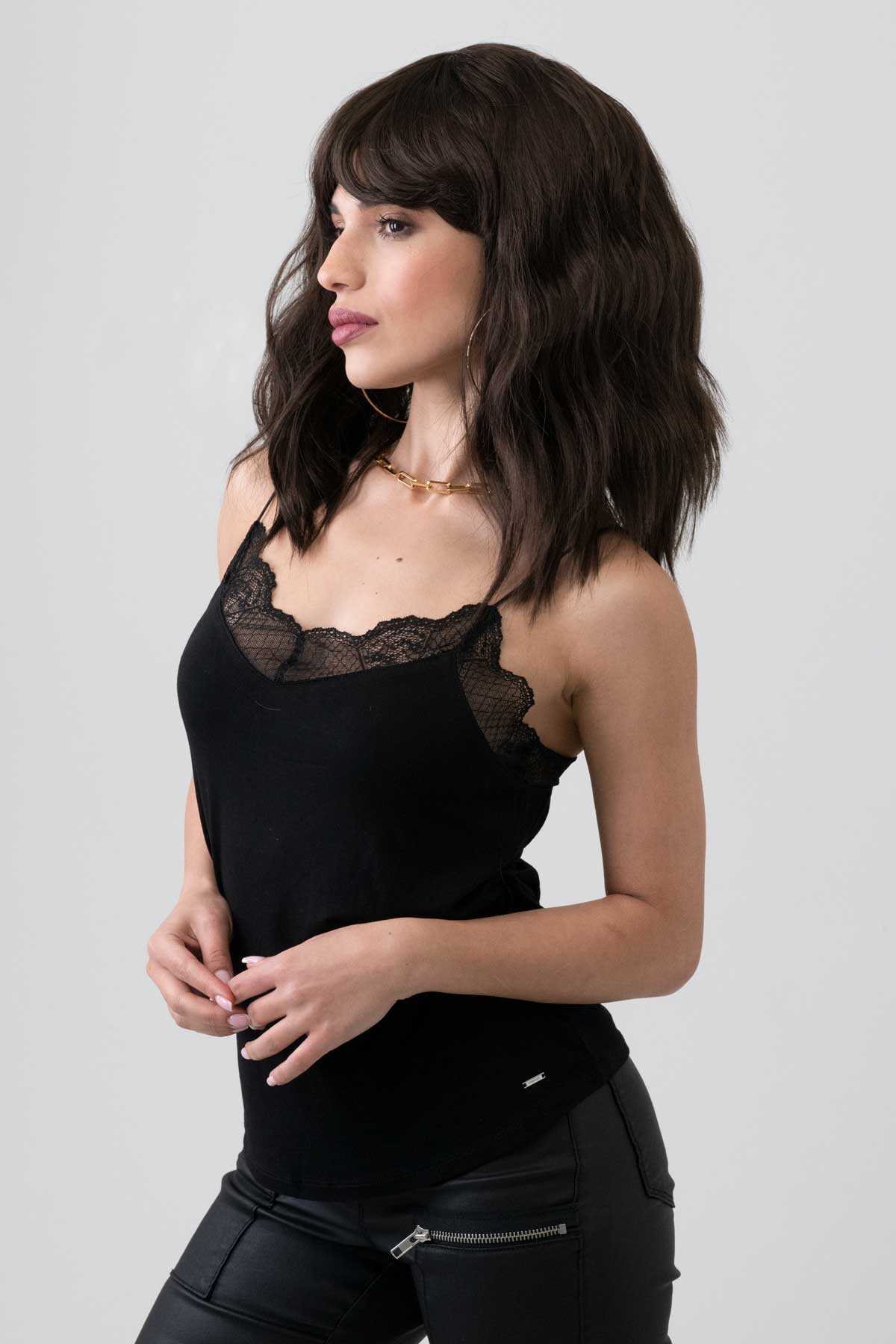 Dark chocolate brown long wavy bob wig: Roxy