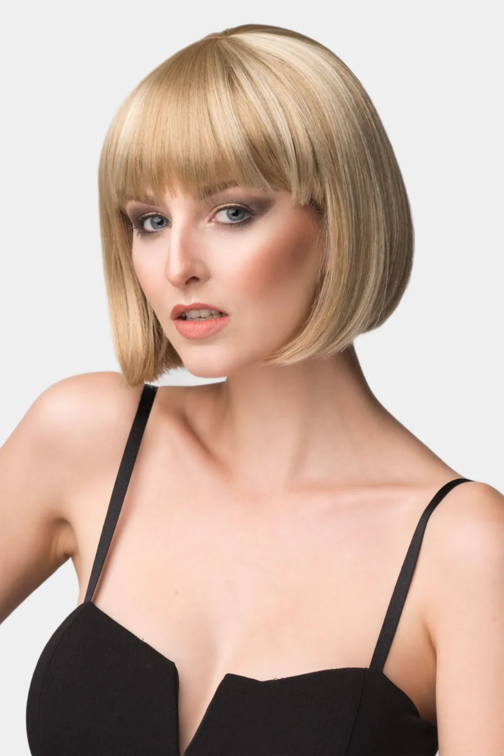 Blunt blonde bob wig with fringe: Gracie - Image 26