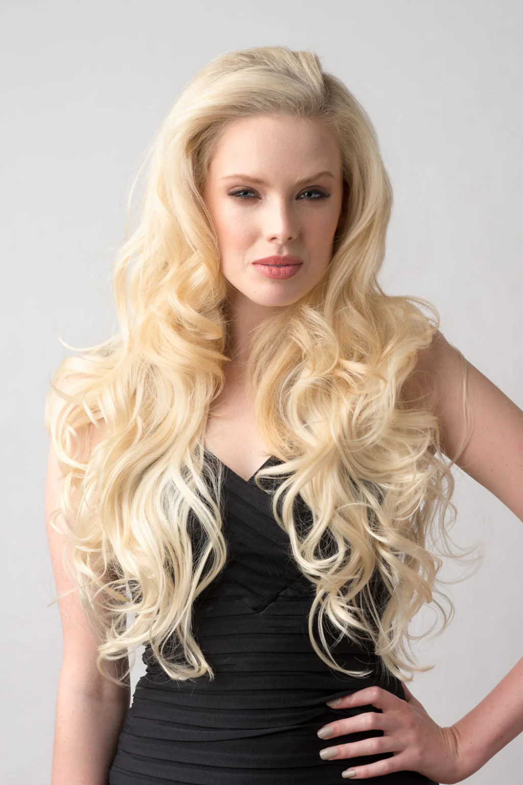 Blonde half wig hairpiece (3/4 wig), loose curls: Suki - Image 3