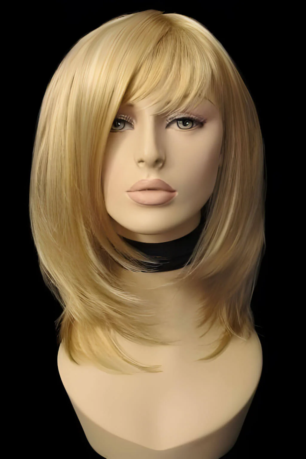 Blonde mid-length wig, face frame, layered style: Lilly - Image 6