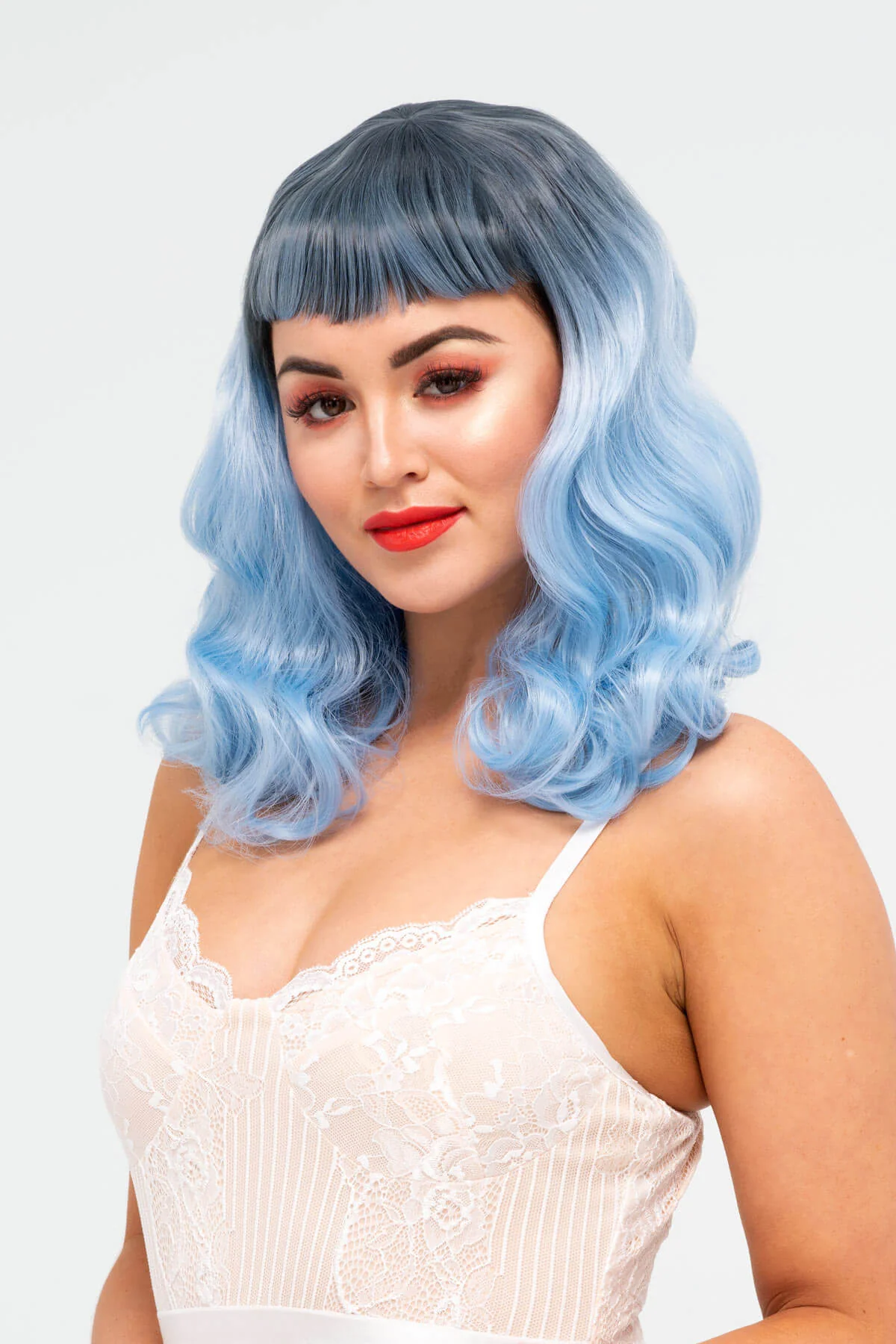 Black and blue pinup style wig, curled with short fringe, 1950s style: Luna