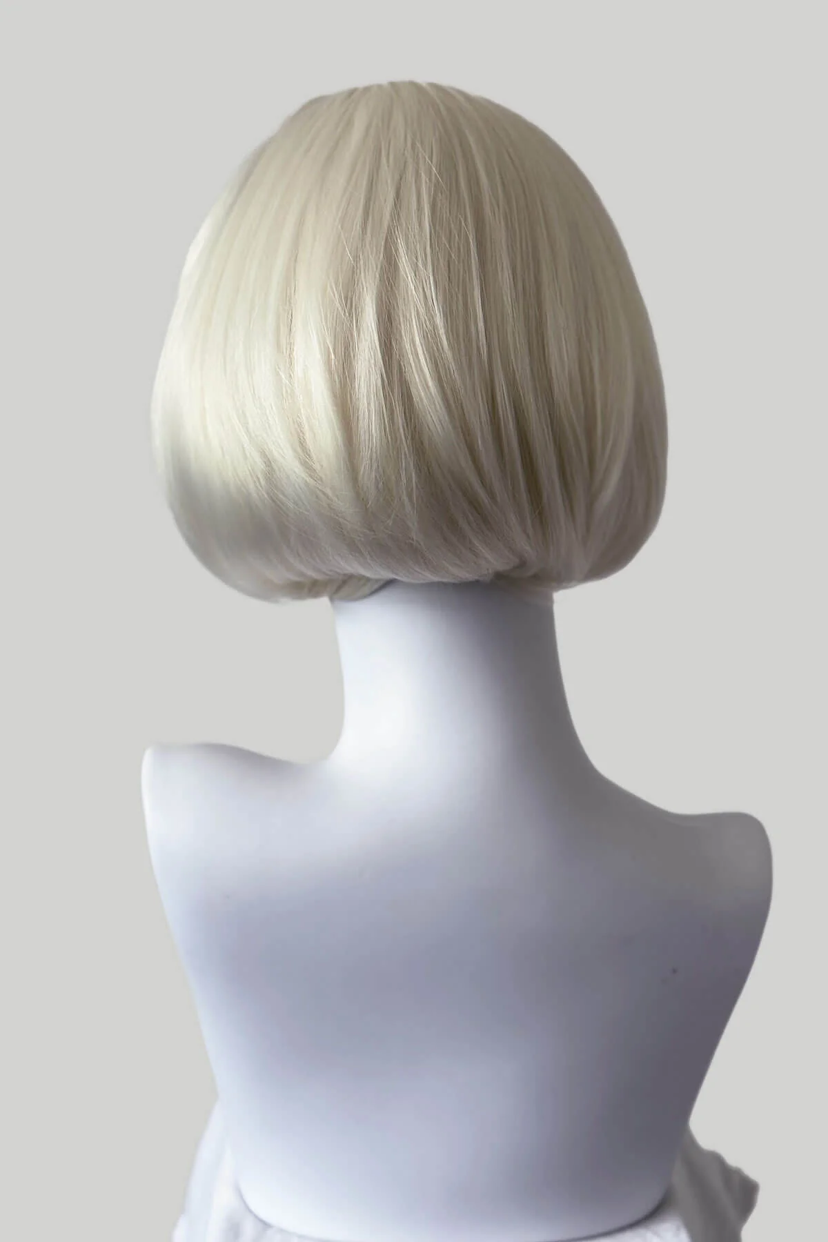 Amelie - Heat Resistant Bouncy Bob Half Wig - Image 40