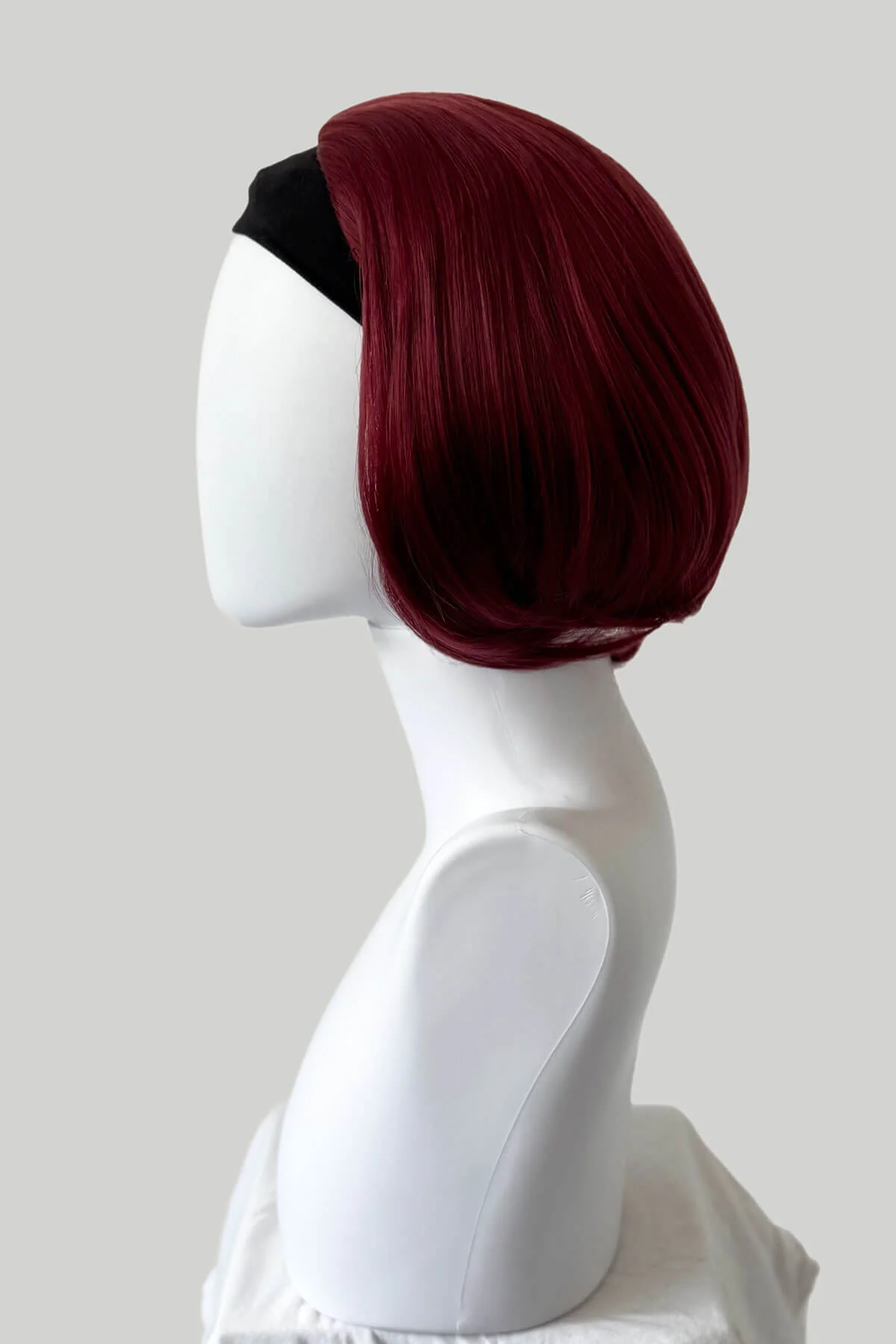 Amelie - Heat Resistant Bouncy Bob Half Wig - Image 45