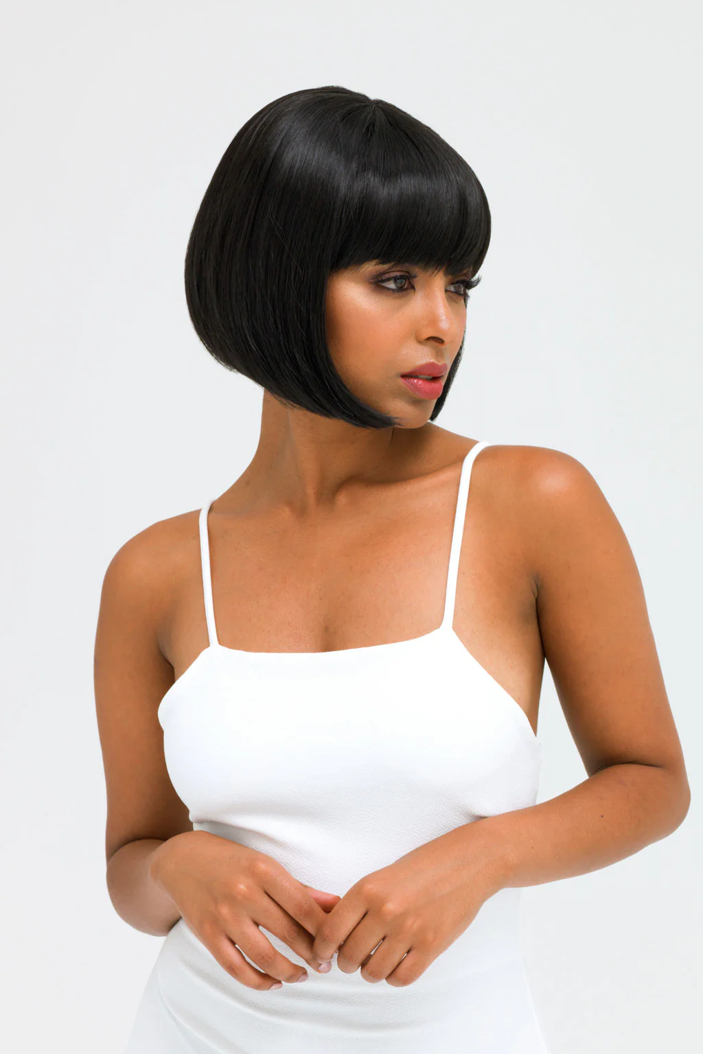 Short black bob wig: Josie - Image 3