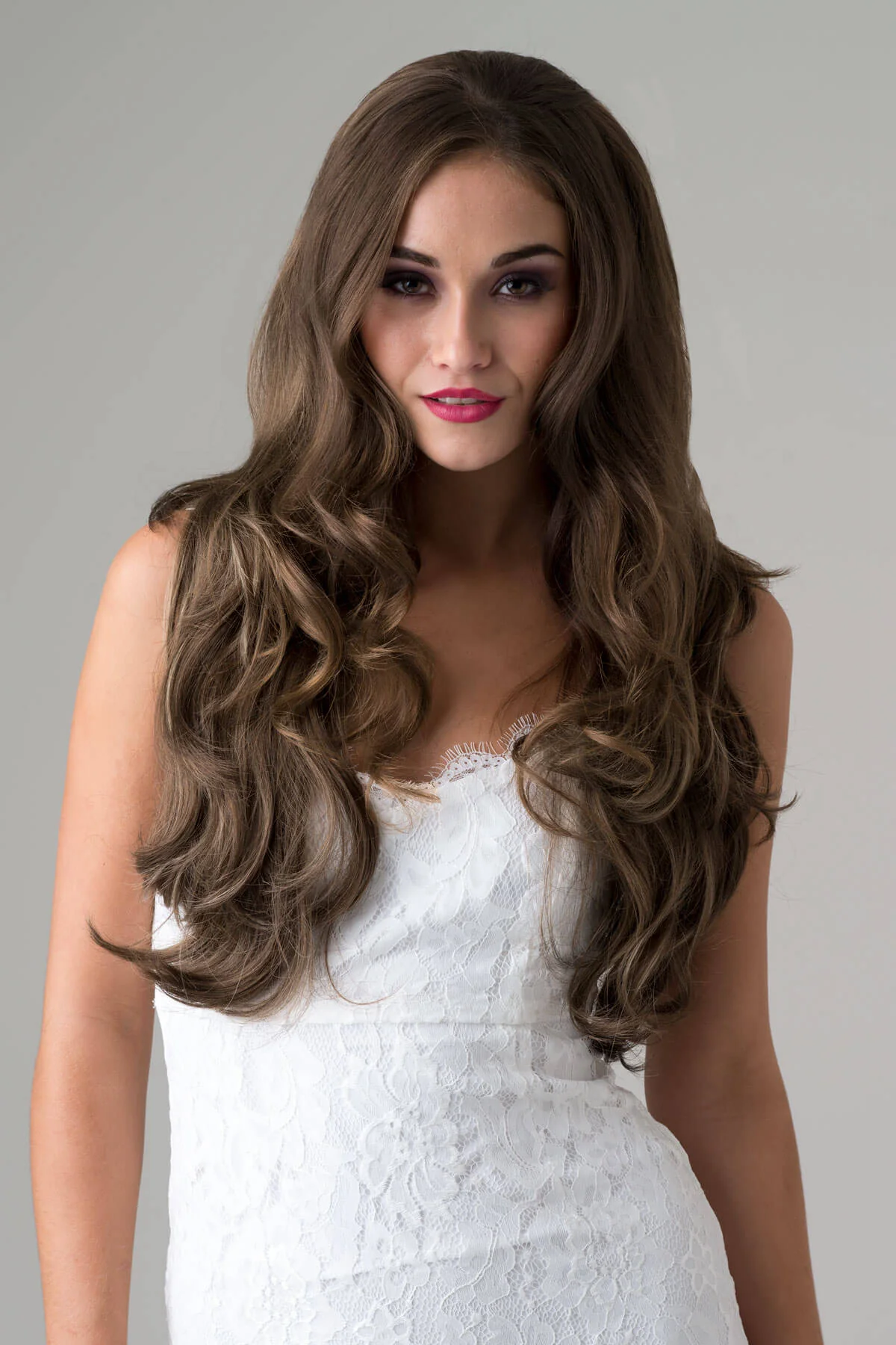 Brown half wig hairpiece, two-tone brown, long and wavy: Annie