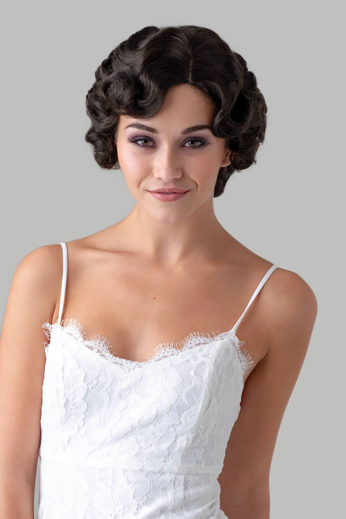 Brown wig, short retro style with finger waves: Cecelia - Image 2