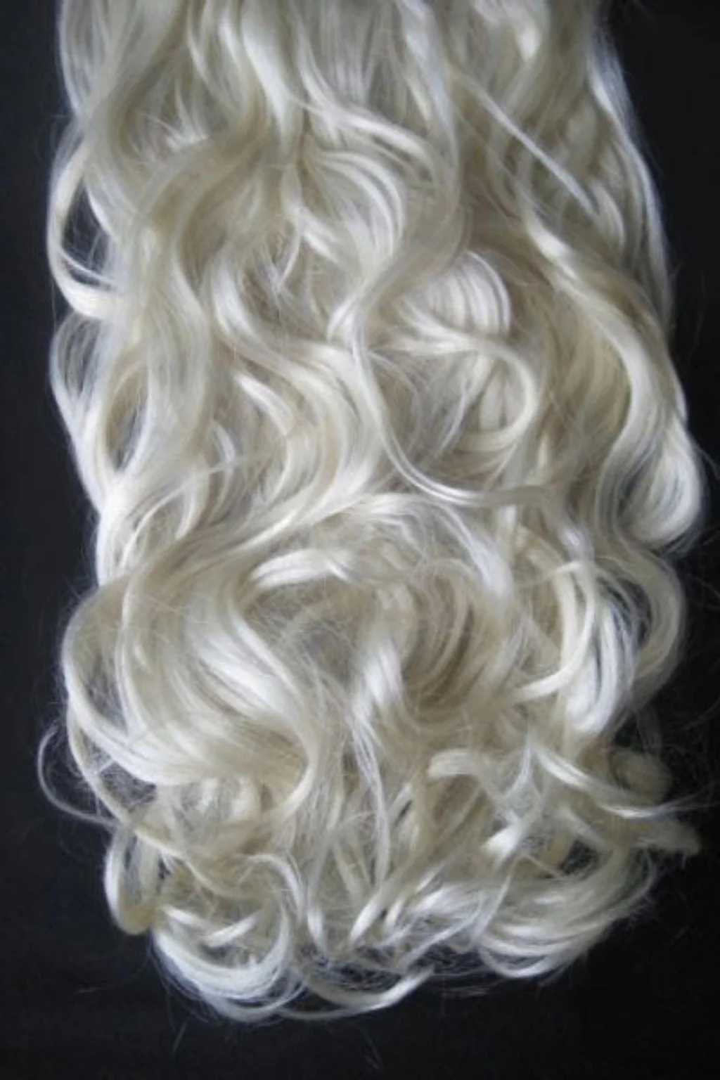 Clip-in hair extensions, wavy, 6 piece, full head, 150g, 24 inches long - Image 30