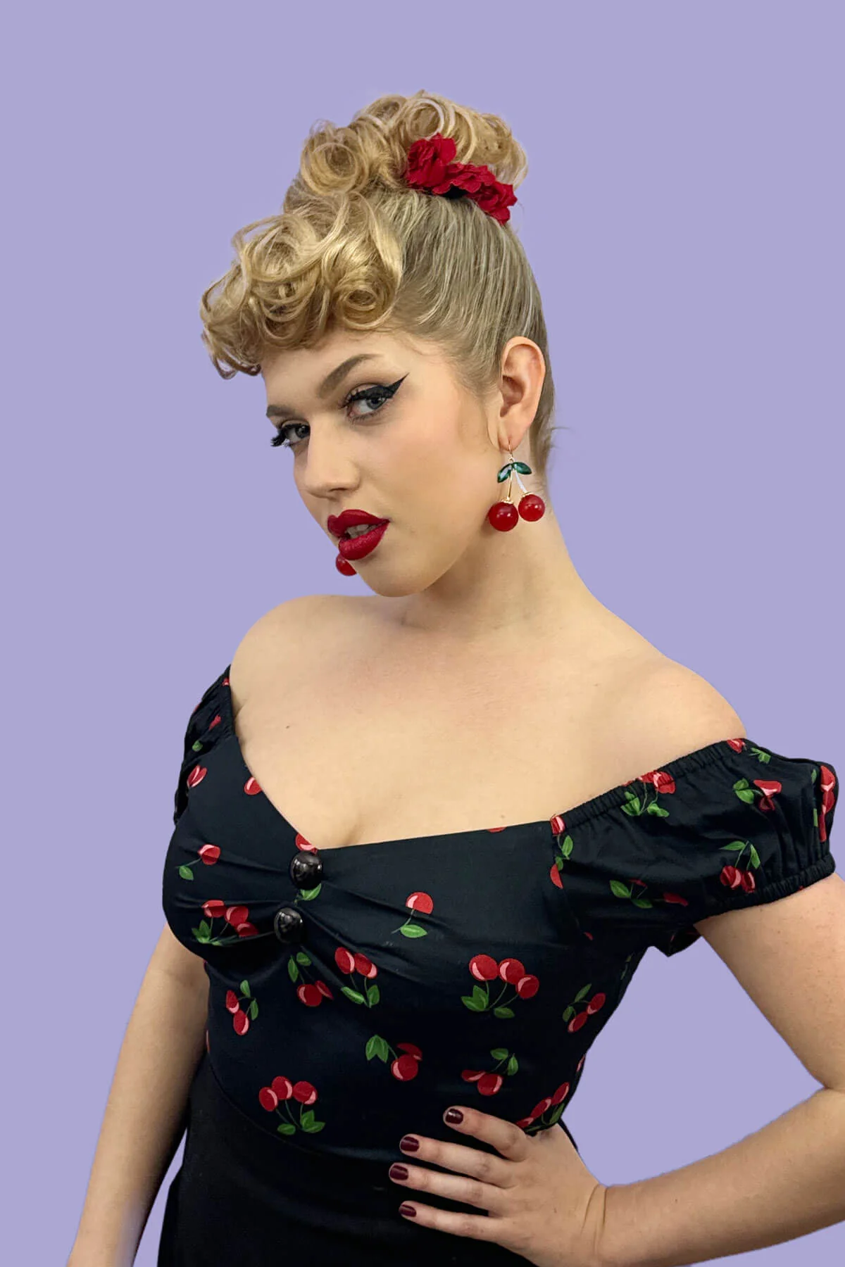 Curly bun hairpiece, rockabilly style: Toni - Image 2