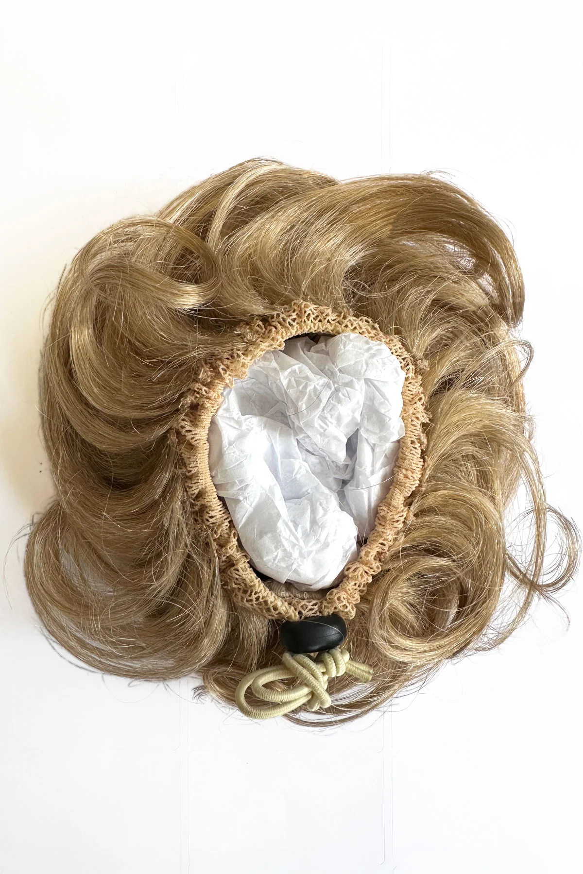 Curly bun hairpiece, rockabilly style: Toni - Image 5