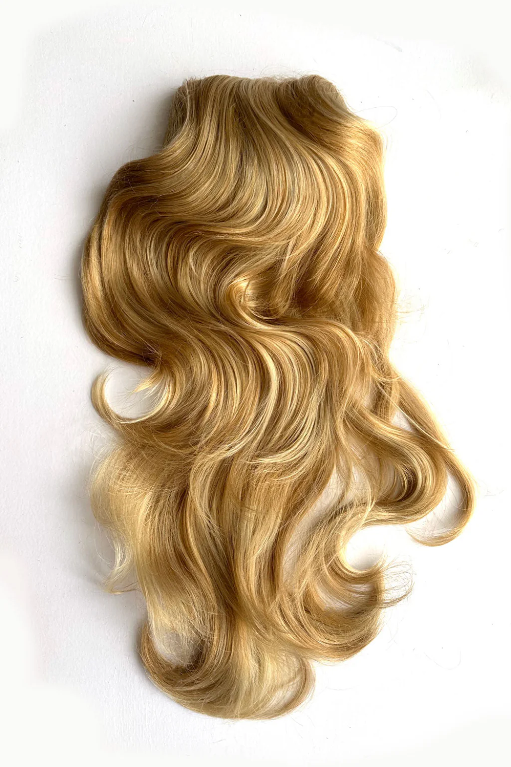Double volume hairpiece extension with gentle waves: Naomi - Image 27