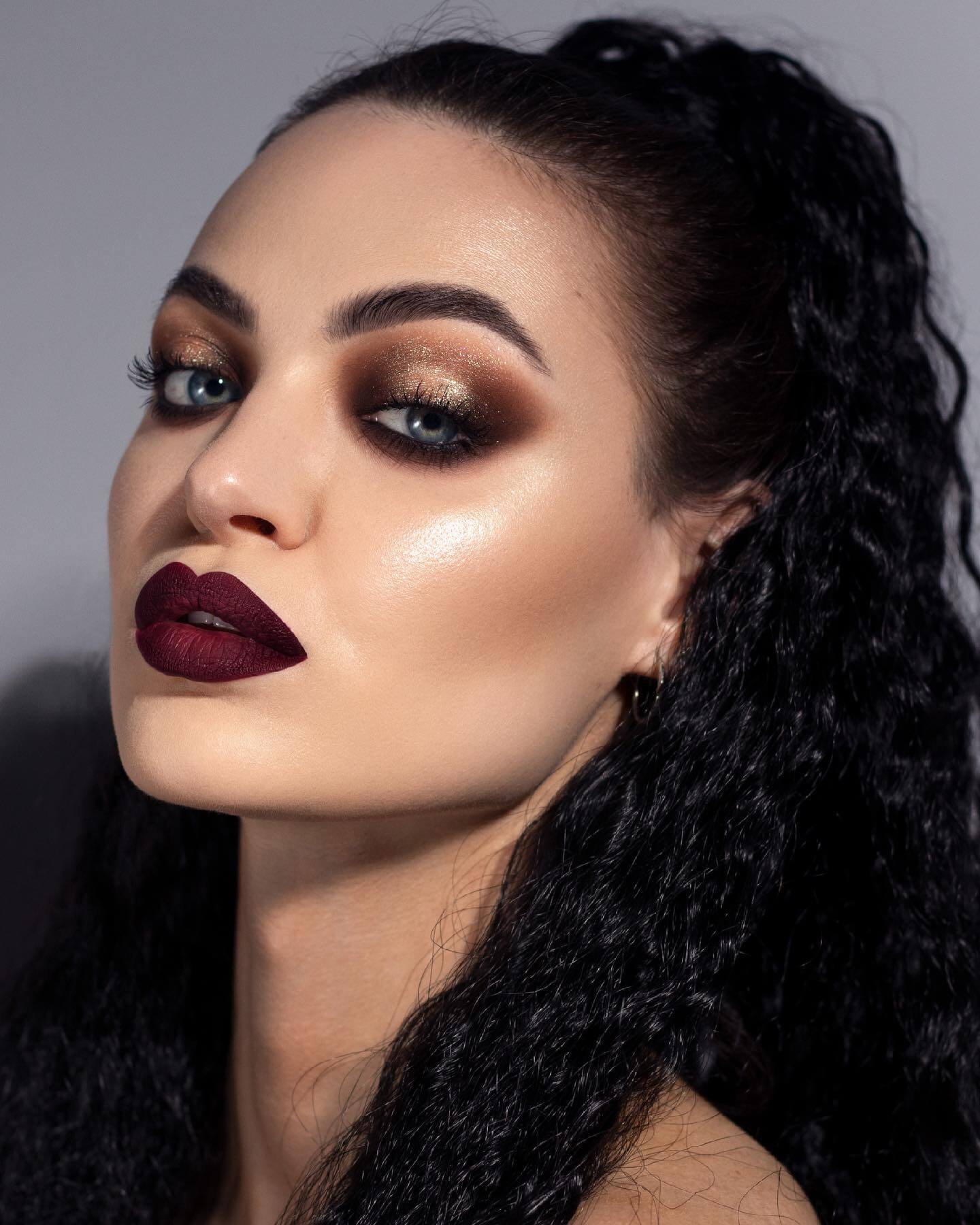 Extra long ponytail extension with long loose spirals: Kaia - Image 12