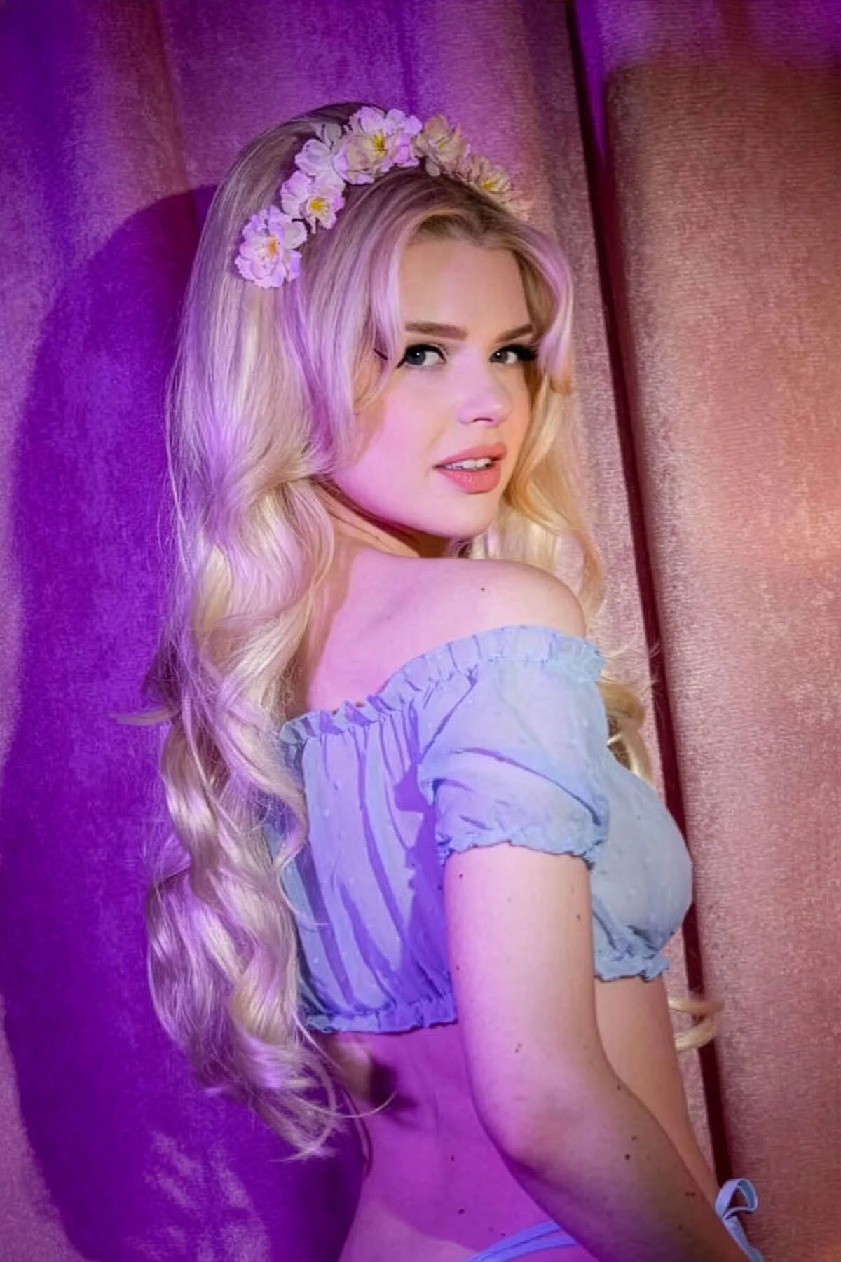 Bardot – 1960s Extra Volume Beehive Half Wig - Image 67