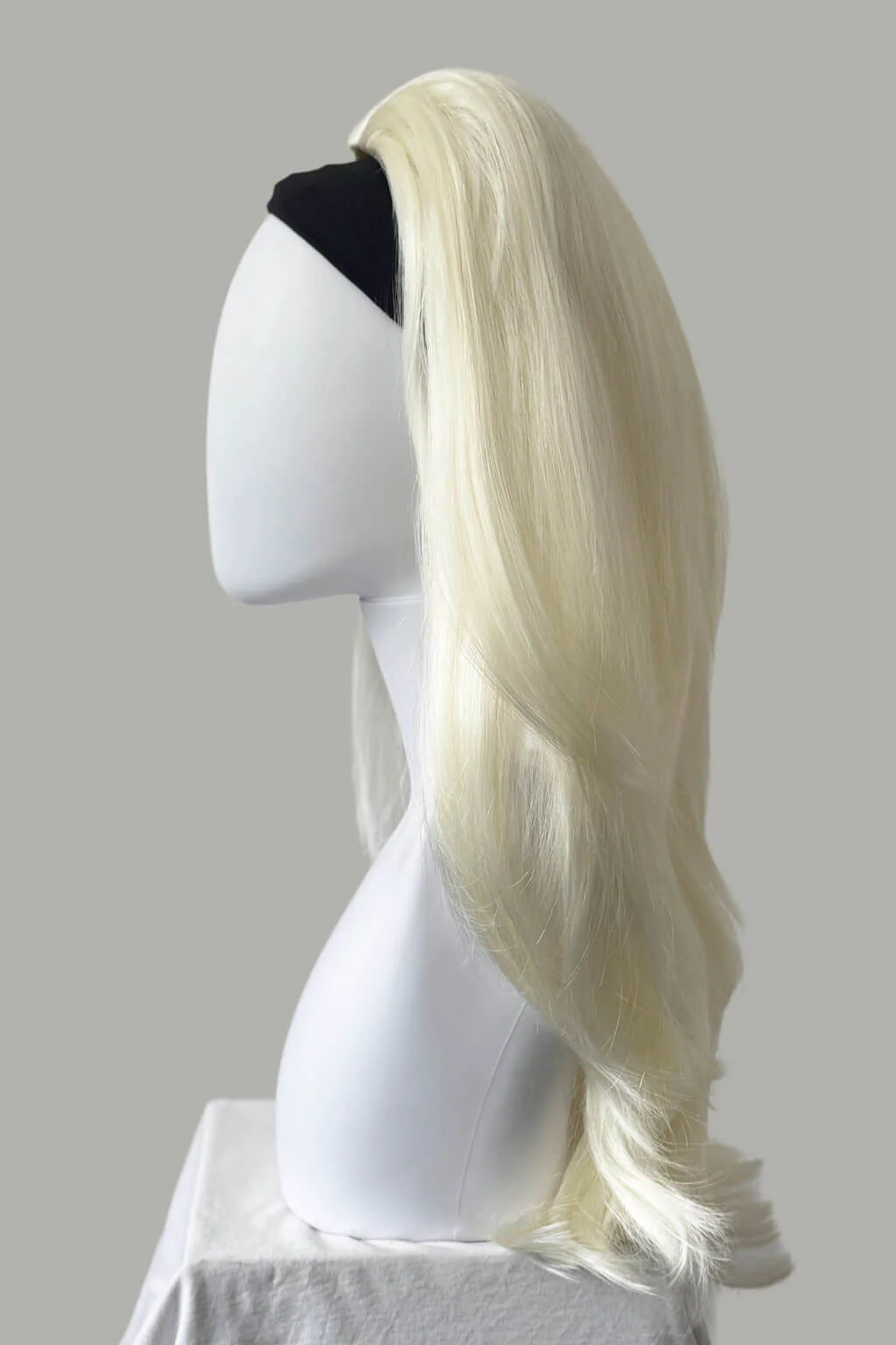 Juliette - Extra Boosted Volume Long Gently Layered Half Wig - Image 52