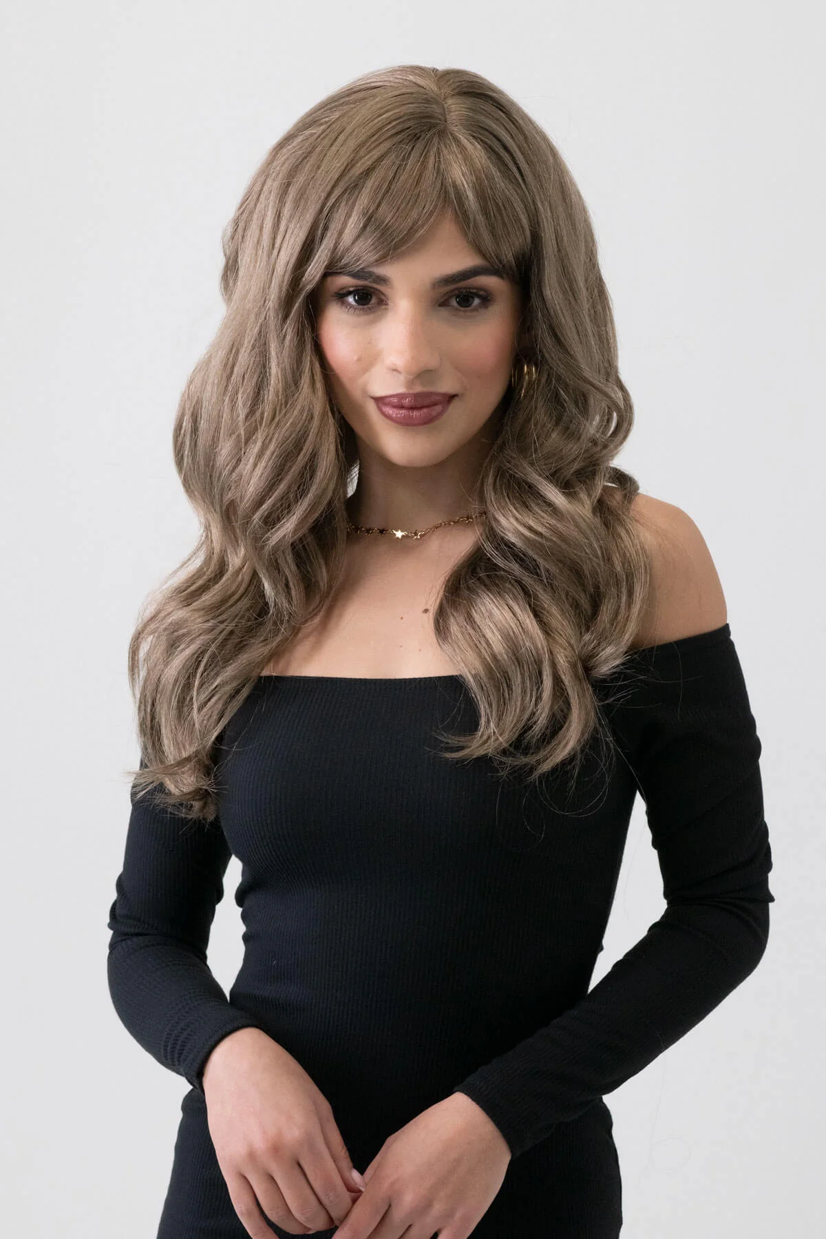 Light brown wavy wig with ash blonde highlights: Cata - Image 2