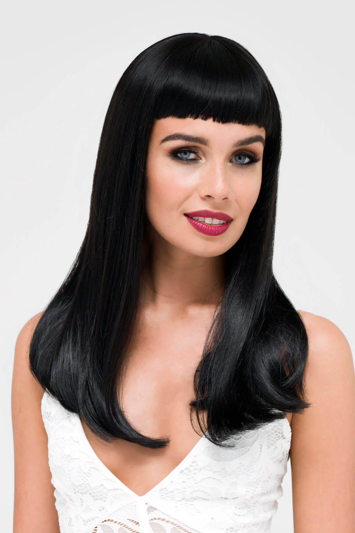 Long black wig with straight hair and a short, straight fringe: Maxine - Image 3