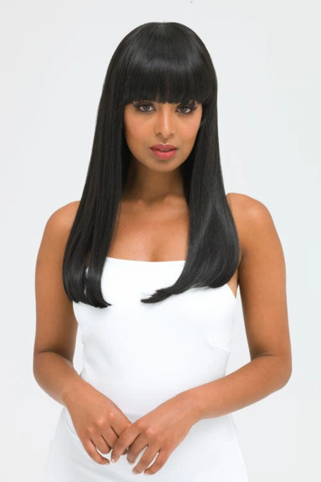 Long straight black wig with straight fringe: Carmen - Image 5