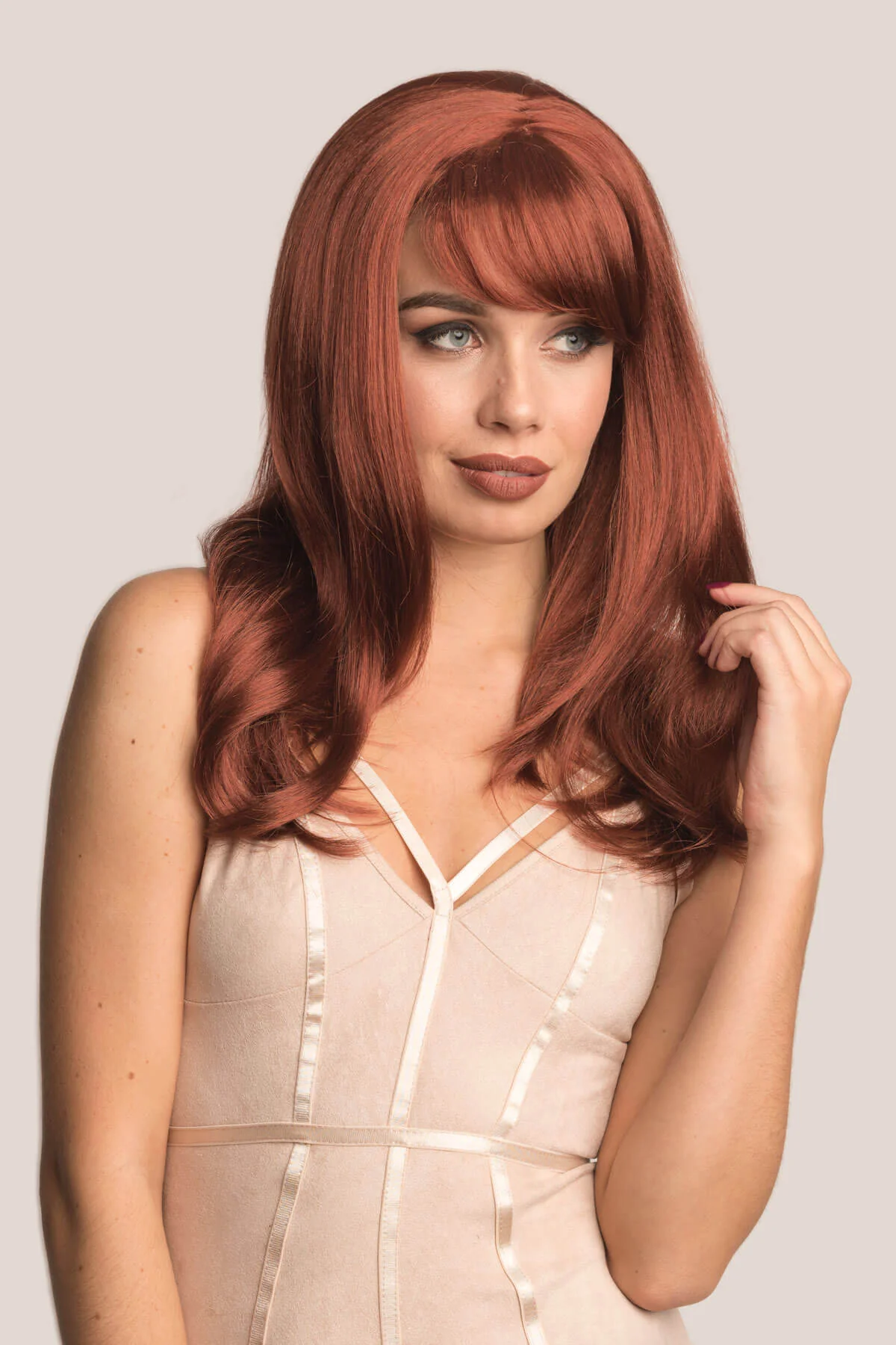 Long copper red wig, razor cut, face frame style: Eleanor - Image 4