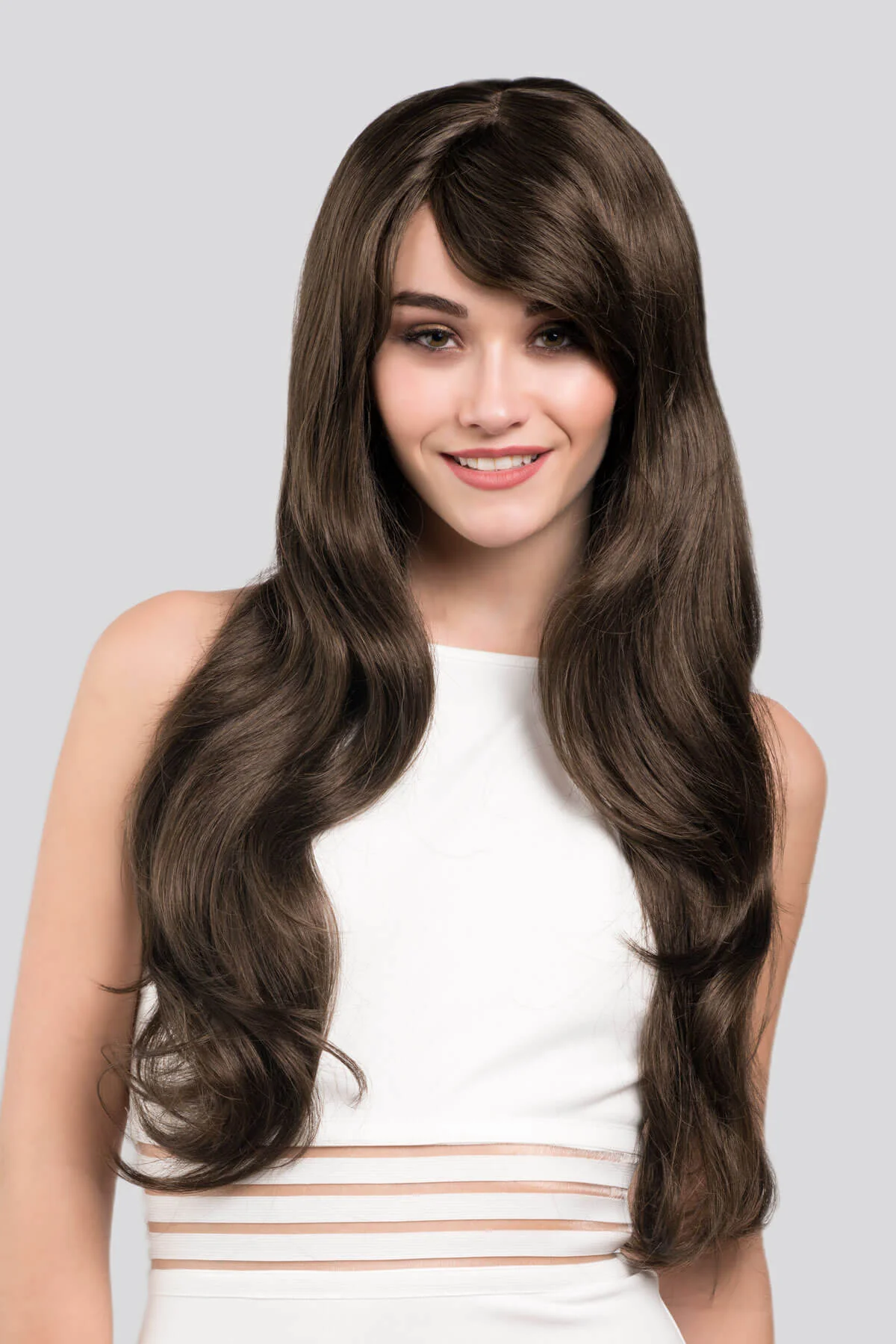 Long brown wig with loose waves: Mandy