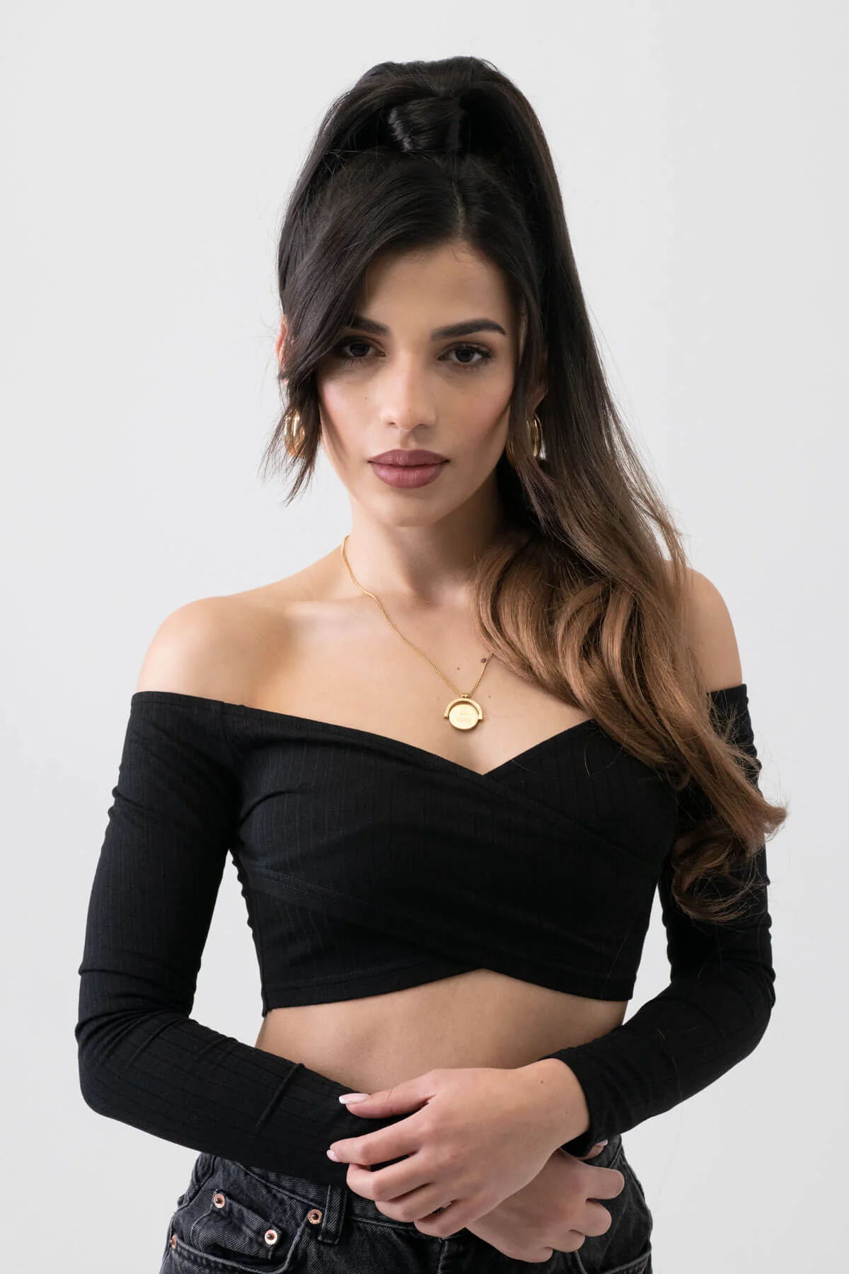Long ponytail extension with soft waves: Sophie - Image 11