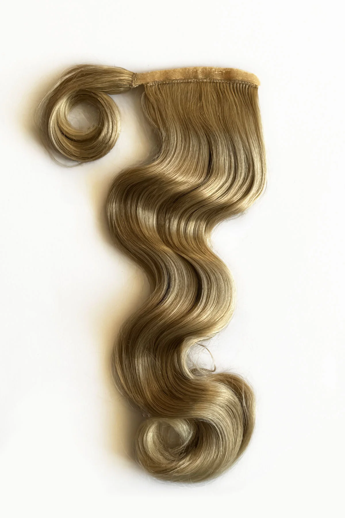 Long ponytail with vintage waves: Kitrysha - Image 16