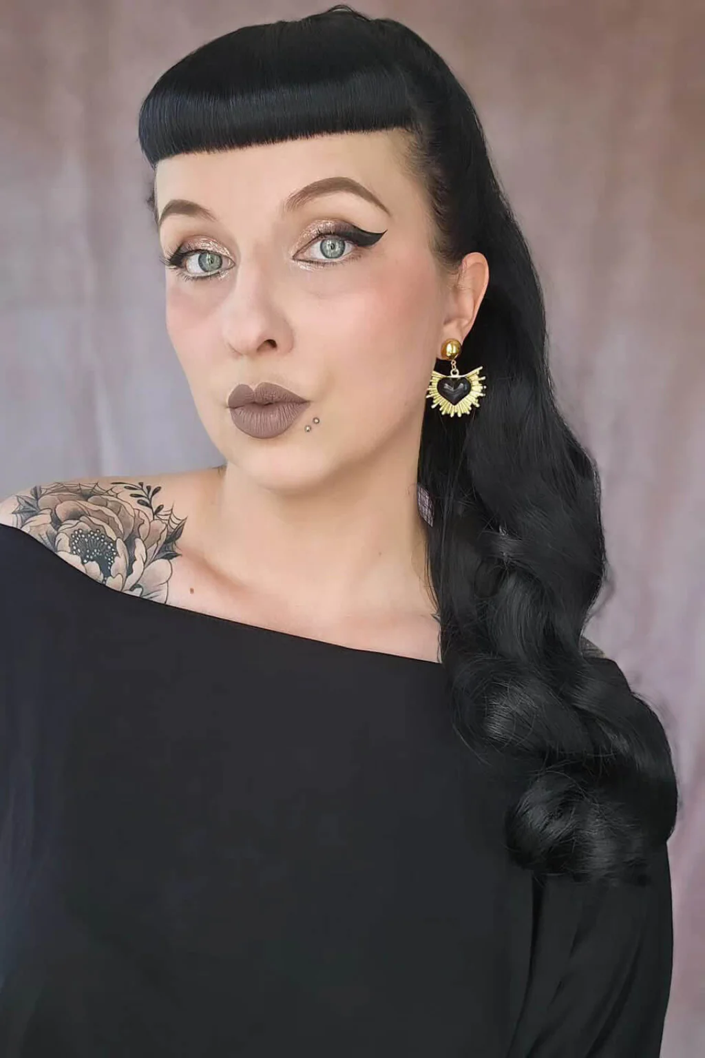 Long ponytail with vintage waves: Kitrysha - Image 30