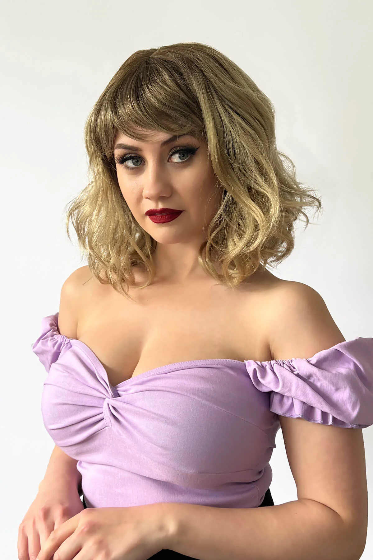 Long wavy bob (lob) wig, ombre - light brown blending to ash blonde: Bianca - Image 3