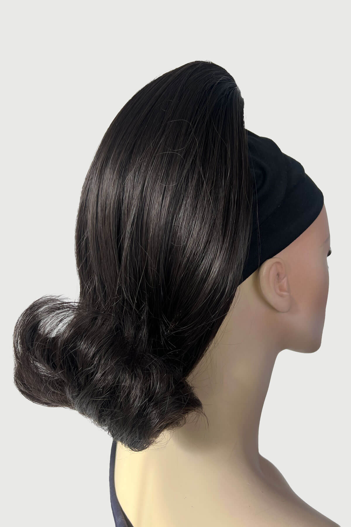 Ponytail hairpiece, shoulder length with flick/flip, retro 1960s style: Ariana - Image 45