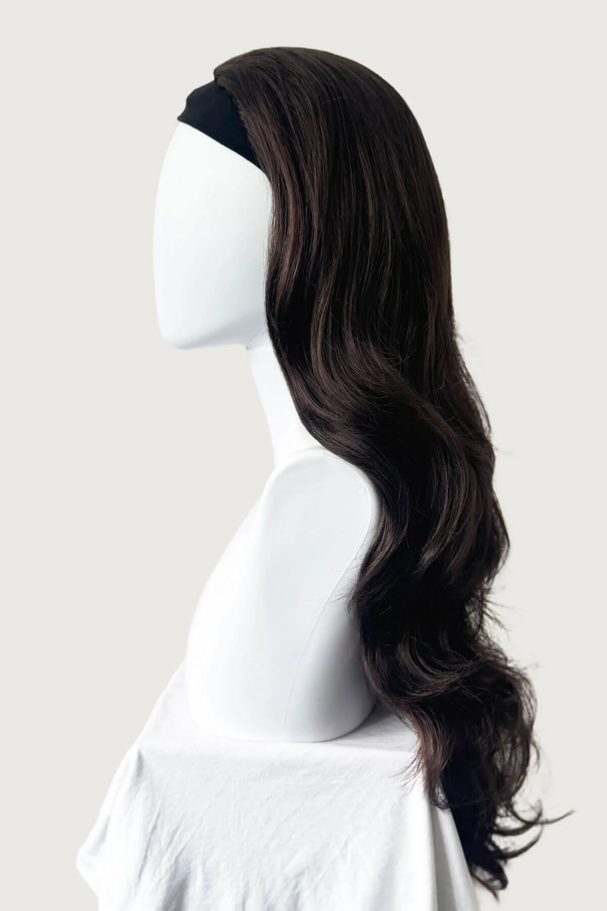 Reddish brown half wig hairpiece extension (3/4 wig), wavy: Winnie - Image 7