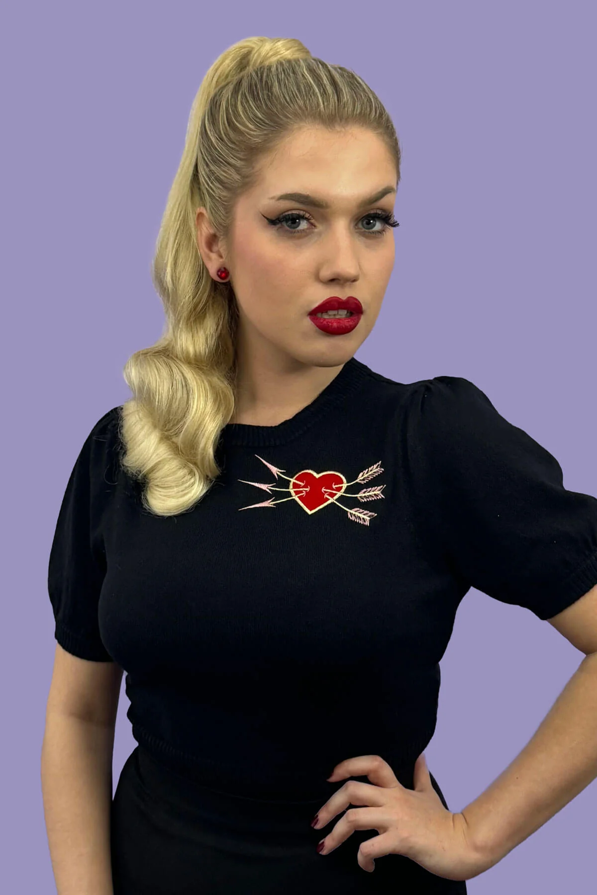 Retro style ponytail hairpiece, long with vintage waves: Arabella - Image 30
