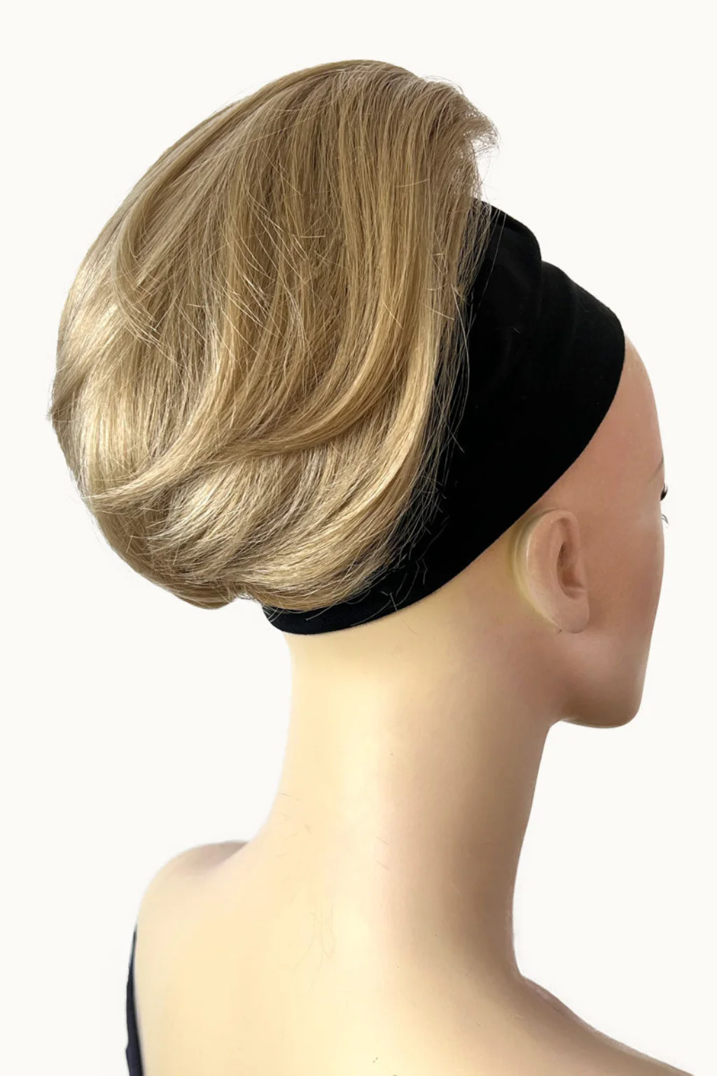 Short ponytail extension hairpiece, straight, full & bouncy: Tanaya - Image 15