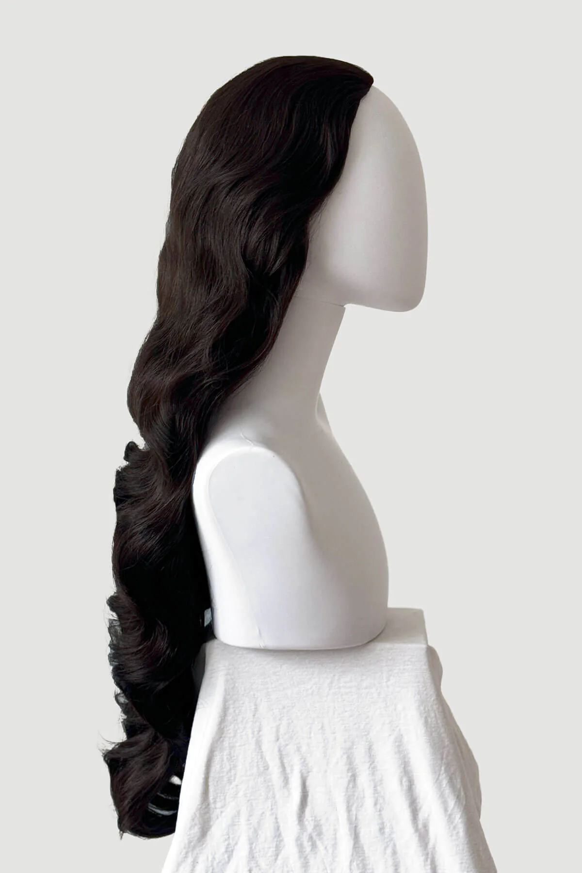 Ultra long half wig with hollywood waves: Mousumi - Image 10